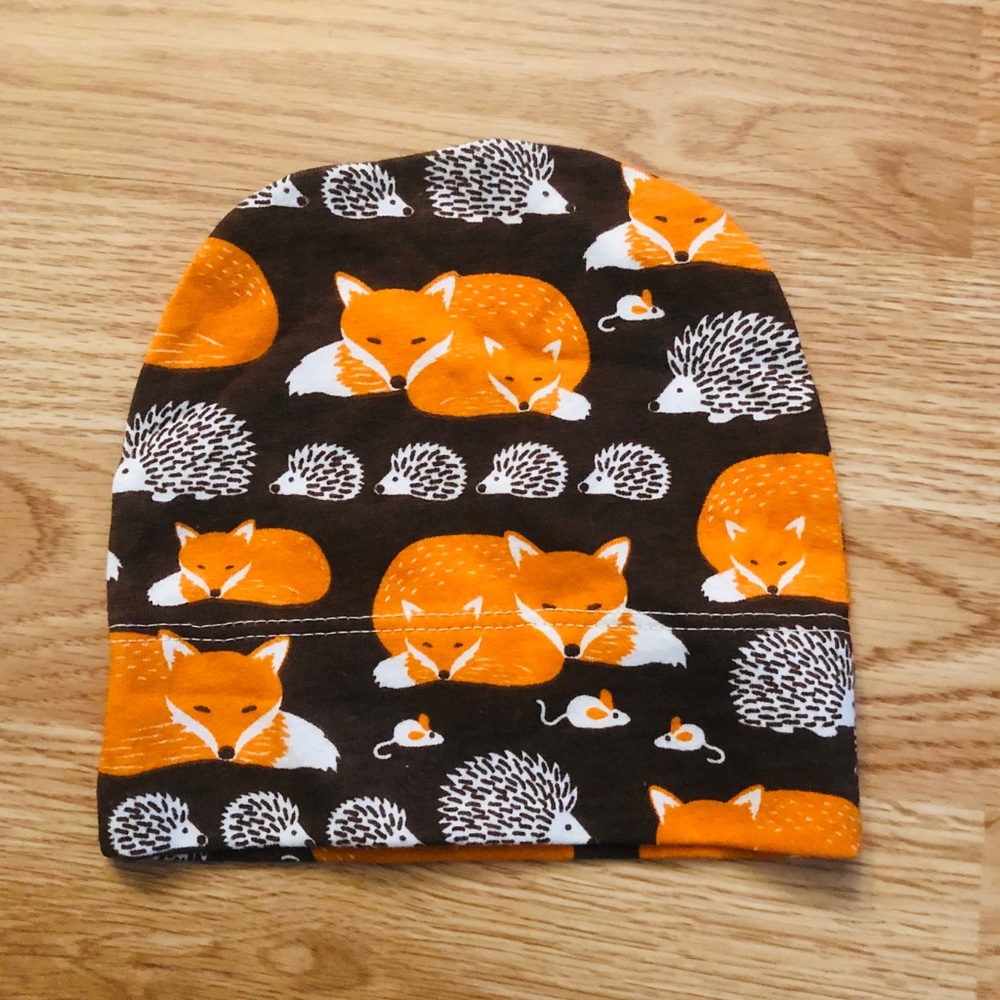 NWOT Winter Water Factory Newborn Hat